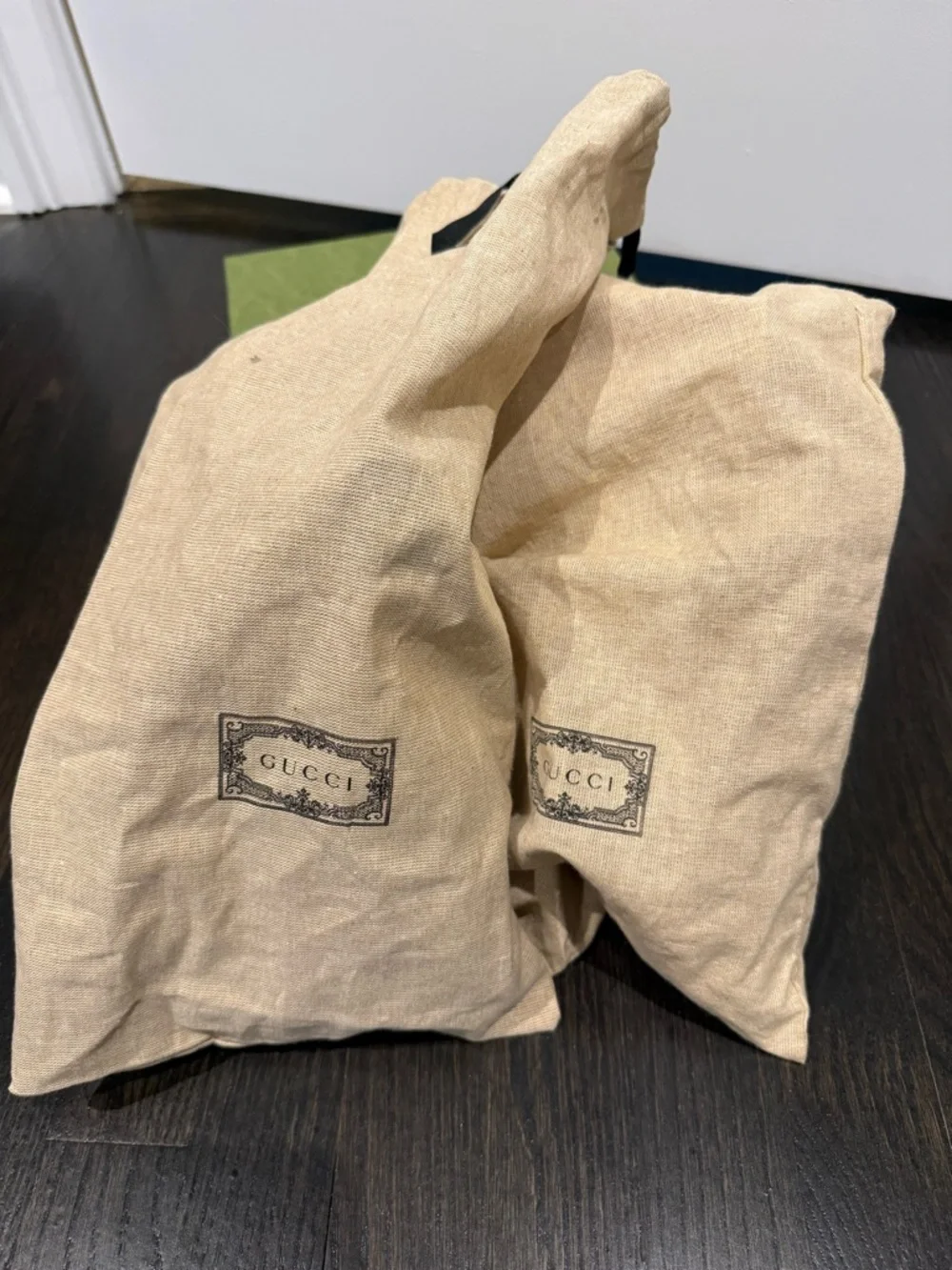 Gucci Silver Metallic T-Strap Platform Sandals - Picture 5 of 12